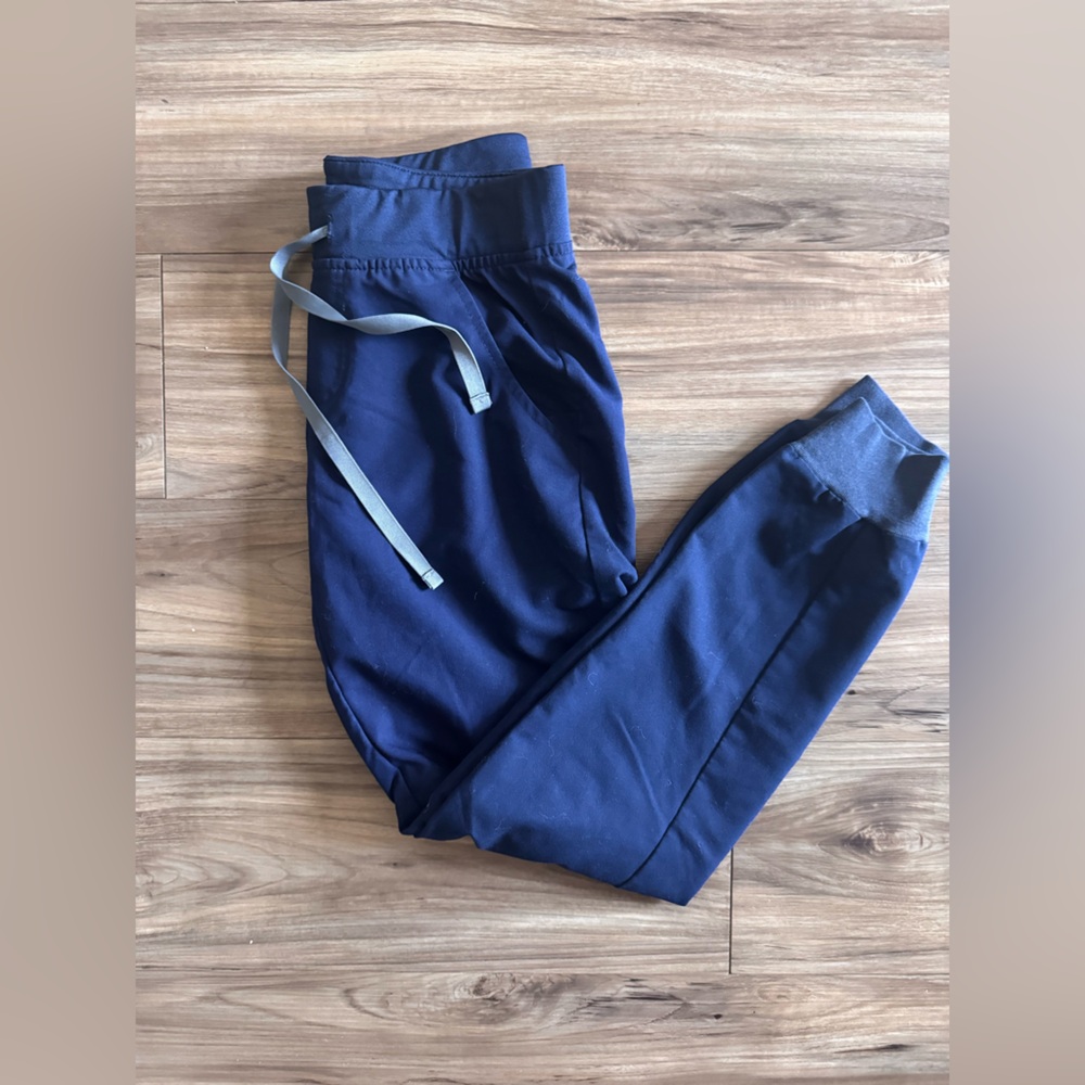 Figs: Zamora Jogger Scrub Pants- size: XS